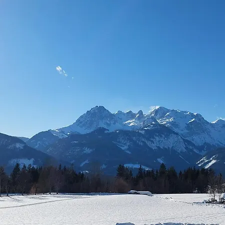 Urlaub Mit Aussicht Apartment Pfarrwerfen